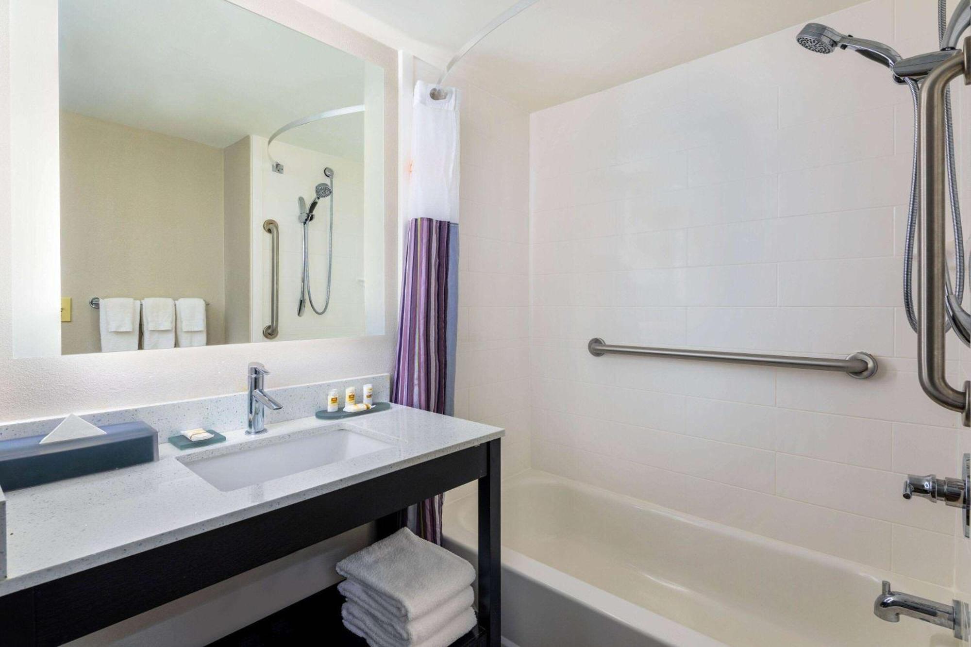 La Quinta By Wyndham Kennesaw Hotell Eksteriør bilde