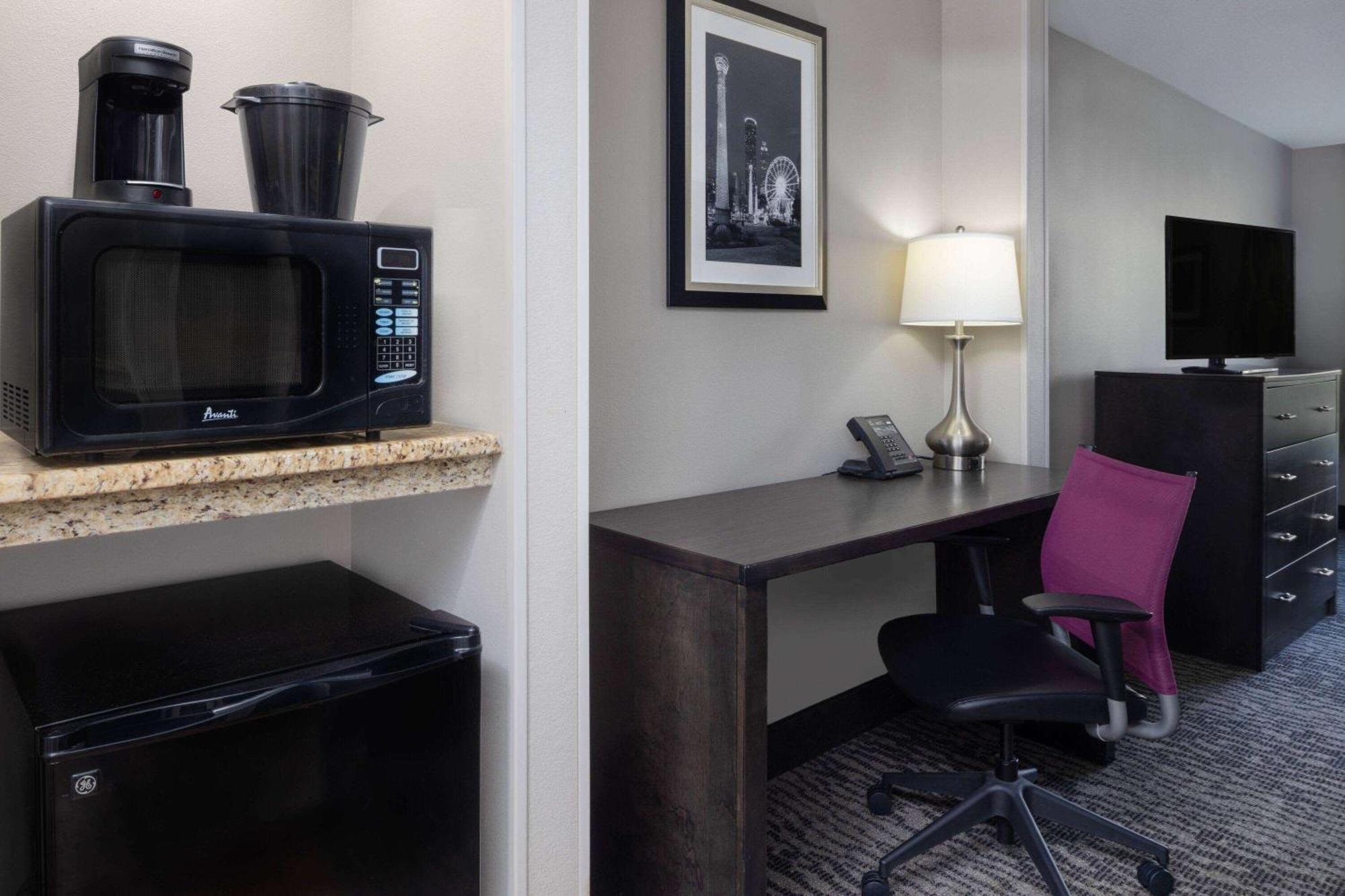 La Quinta By Wyndham Kennesaw Hotell Eksteriør bilde
